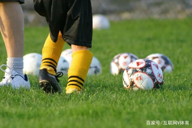 乔·约翰逊：尼克斯报复文班亚马会是一个一级恶犯&不会被驱逐
